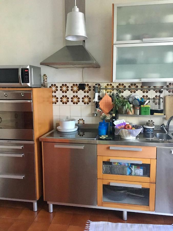 Il Nido Della Rondine Bed & Breakfast Leivi Eksteriør bilde