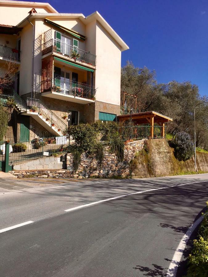 Il Nido Della Rondine Bed & Breakfast Leivi Eksteriør bilde