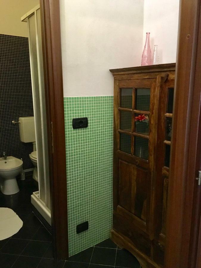 Il Nido Della Rondine Bed & Breakfast Leivi Eksteriør bilde