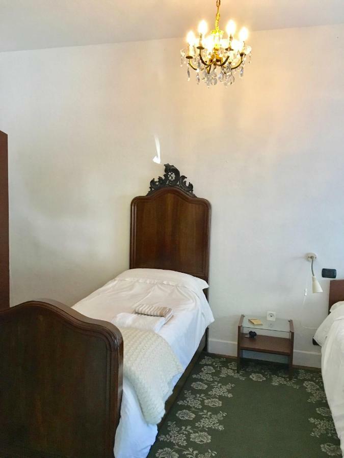 Il Nido Della Rondine Bed & Breakfast Leivi Eksteriør bilde