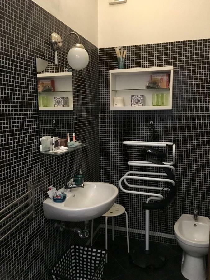 Il Nido Della Rondine Bed & Breakfast Leivi Eksteriør bilde